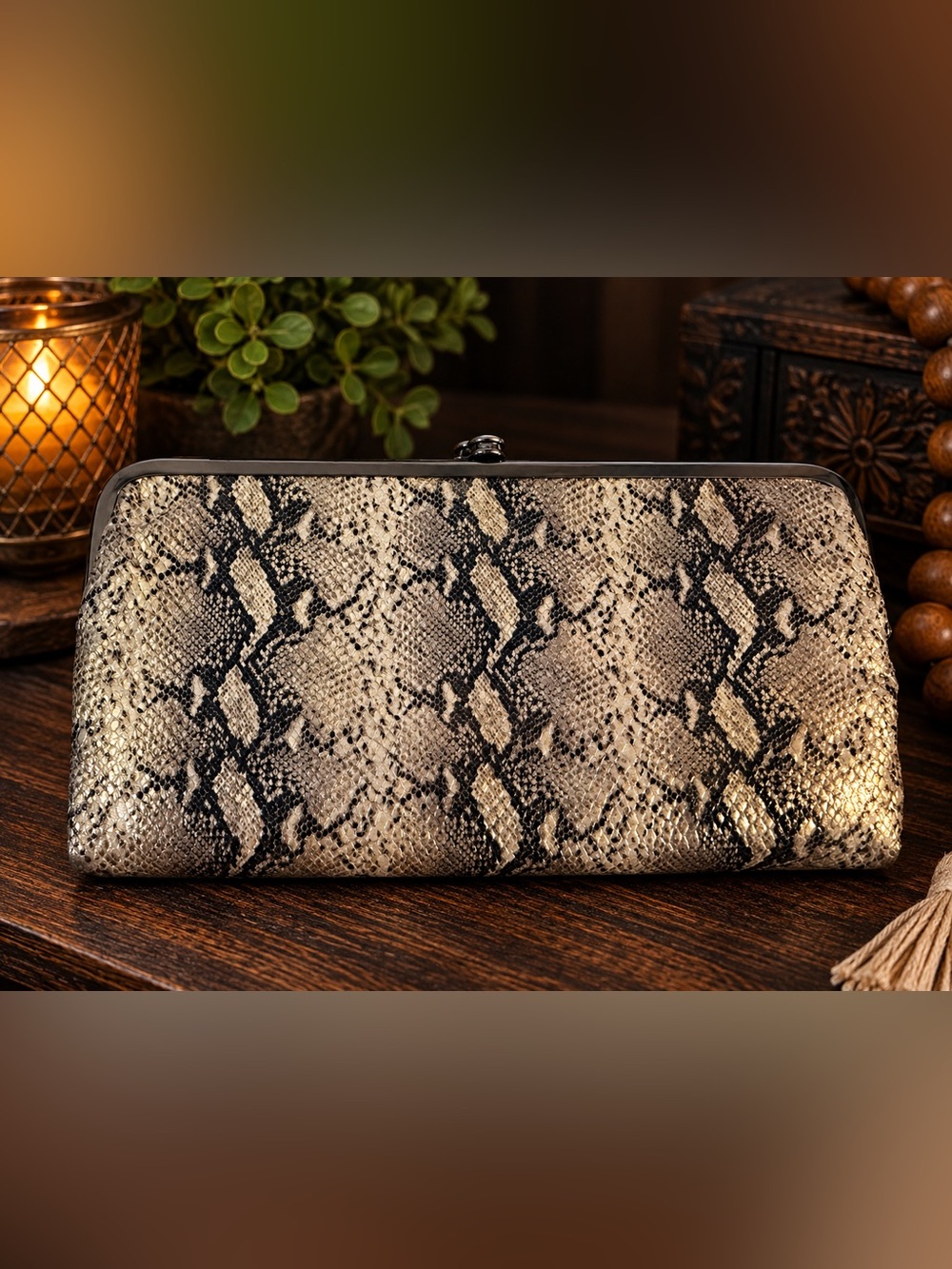 Vintage HOBO Metallic Snakeskin Print Leather Frame Clutch Wallet